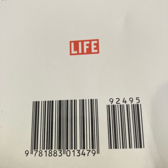 Remembering Sinatra A Life in pictures LIFE books New condition - Picture 7 of 8